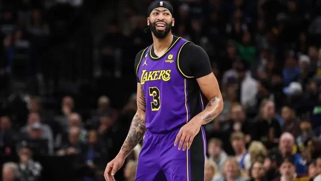 赛场均有亮 赛场均有亮